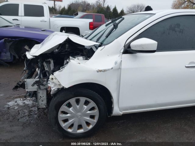 Photo 5 VIN: 3N1CN7APXHK441984 - NISSAN VERSA 