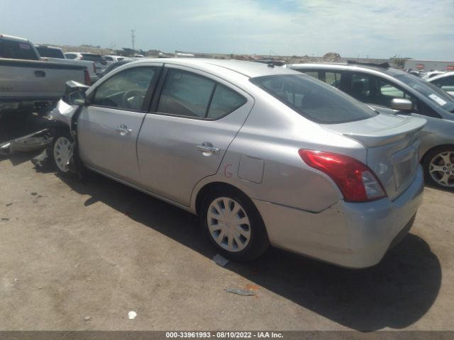 Photo 2 VIN: 3N1CN7APXHK458817 - NISSAN VERSA SEDAN 