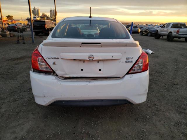 Photo 5 VIN: 3N1CN7APXHL803693 - NISSAN VERSA S 