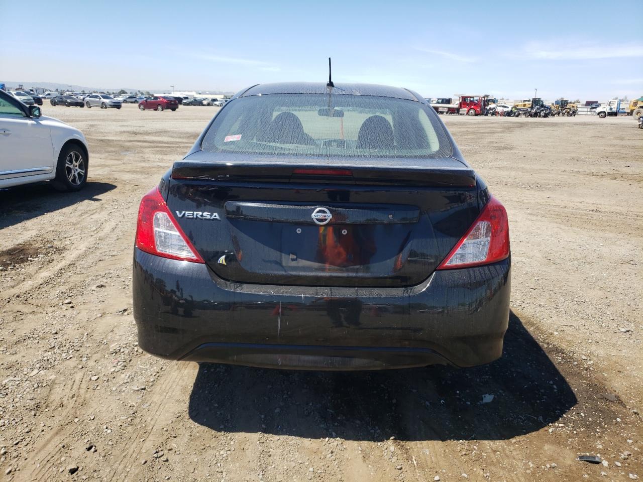 Photo 5 VIN: 3N1CN7APXHL804598 - NISSAN VERSA 