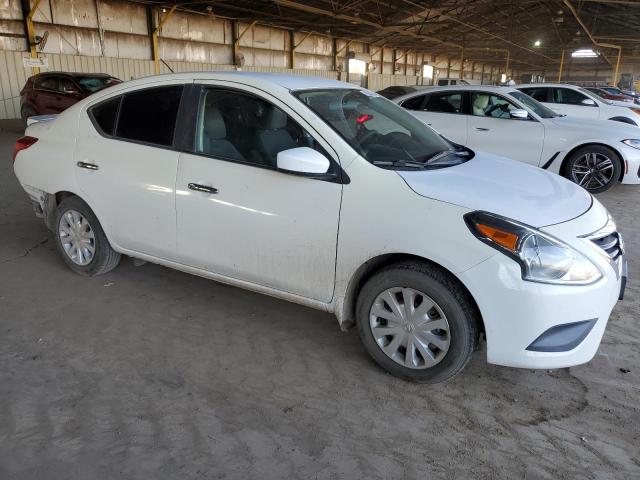 Photo 3 VIN: 3N1CN7APXHL810420 - NISSAN VERSA S 