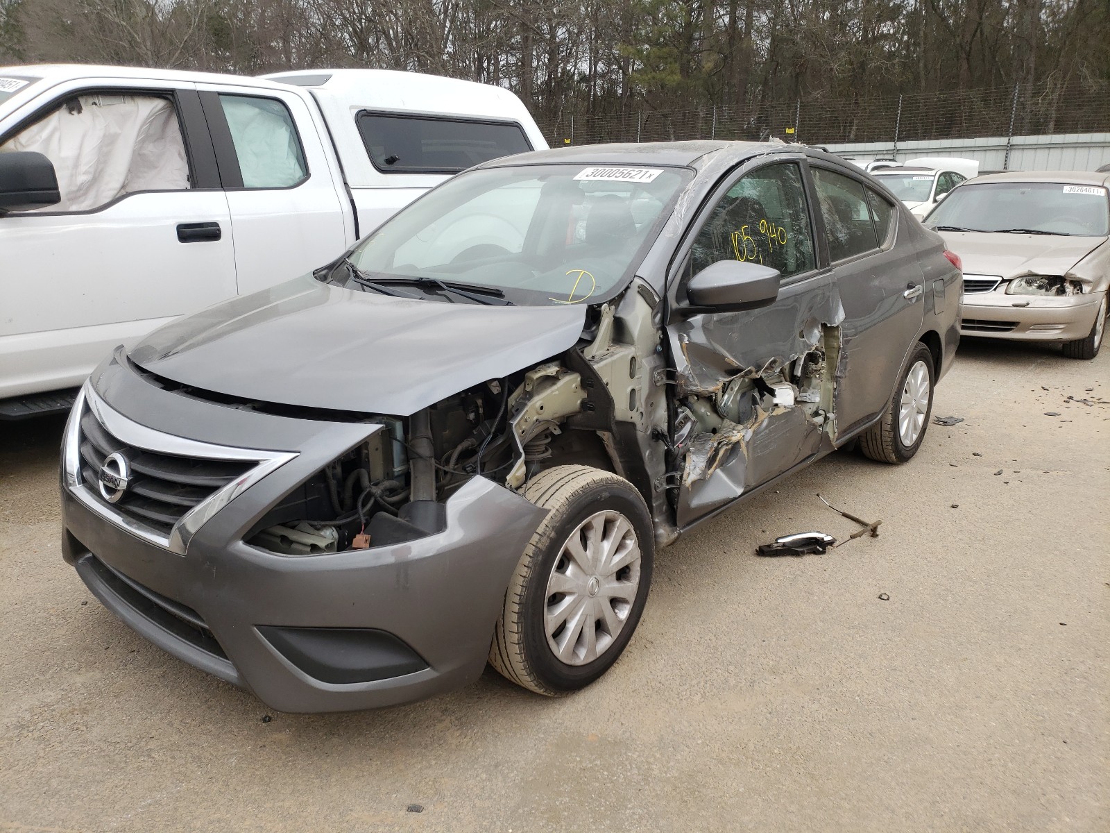 Photo 1 VIN: 3N1CN7APXHL817674 - NISSAN VERSA S 