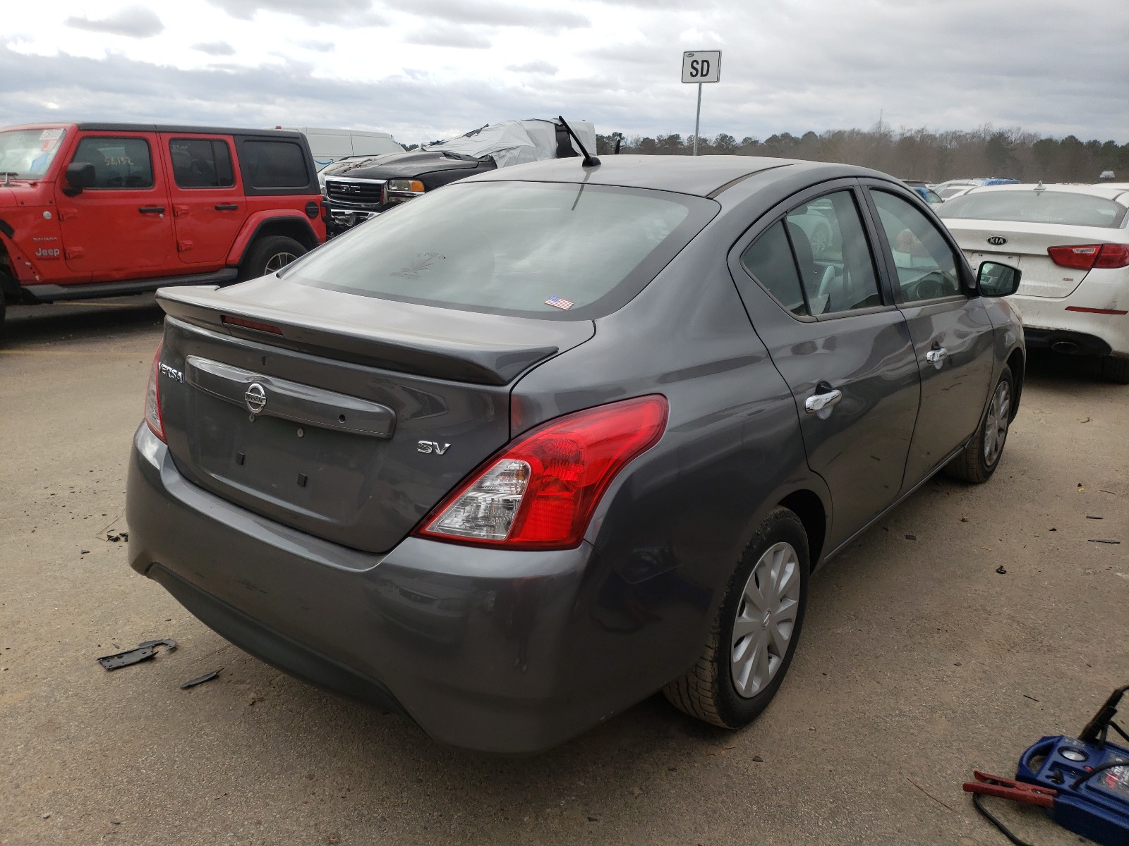 Photo 3 VIN: 3N1CN7APXHL817674 - NISSAN VERSA S 