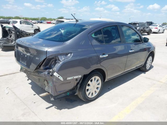 Photo 3 VIN: 3N1CN7APXHL828917 - NISSAN VERSA 