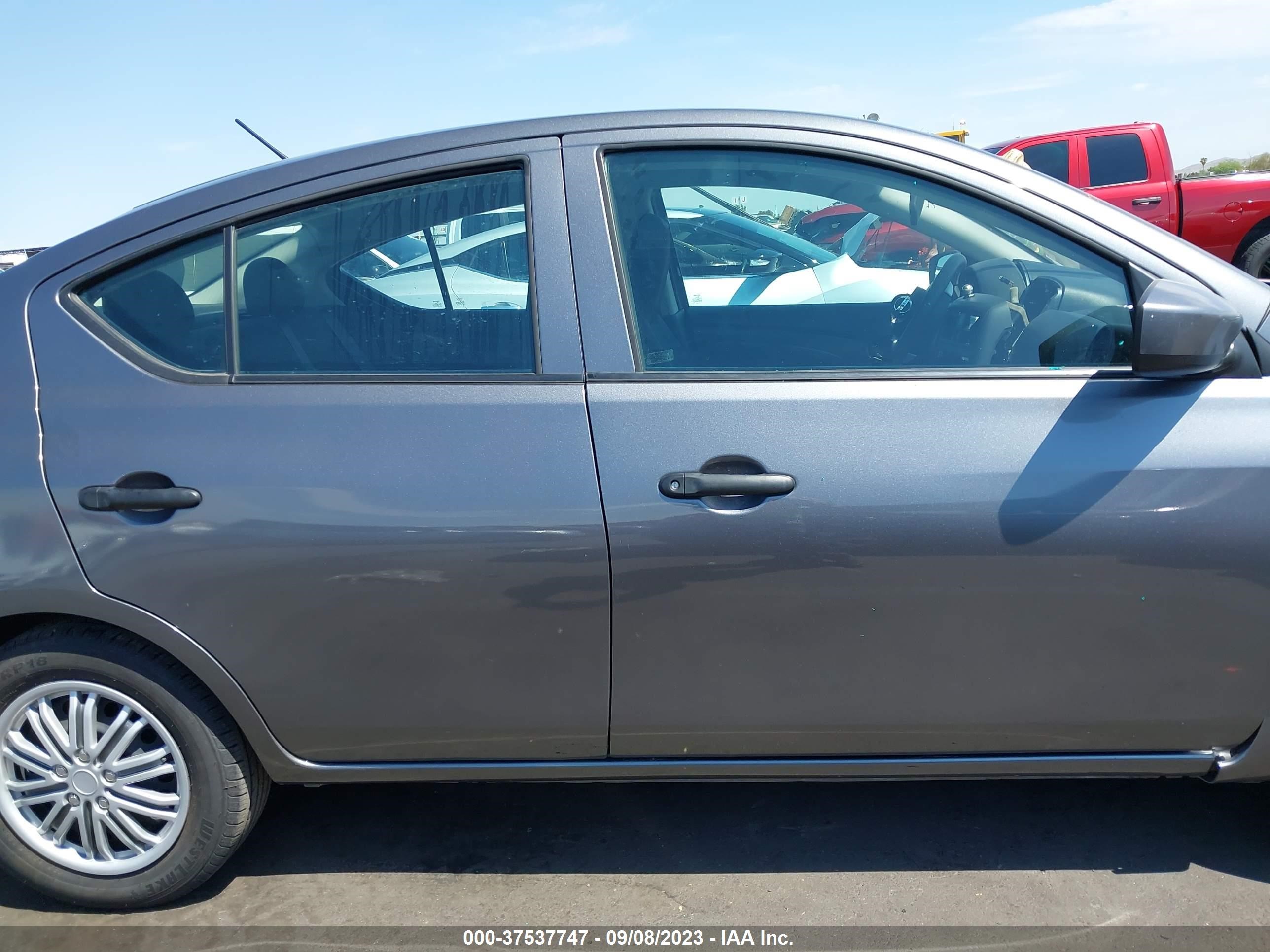 Photo 12 VIN: 3N1CN7APXHL865210 - NISSAN VERSA 