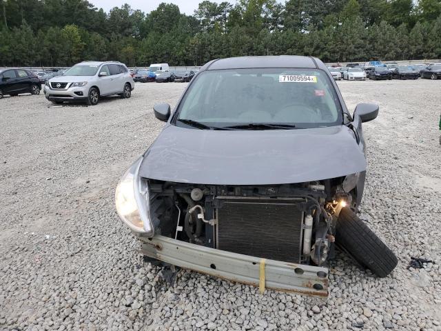 Photo 4 VIN: 3N1CN7APXHL886817 - NISSAN VERSA S 