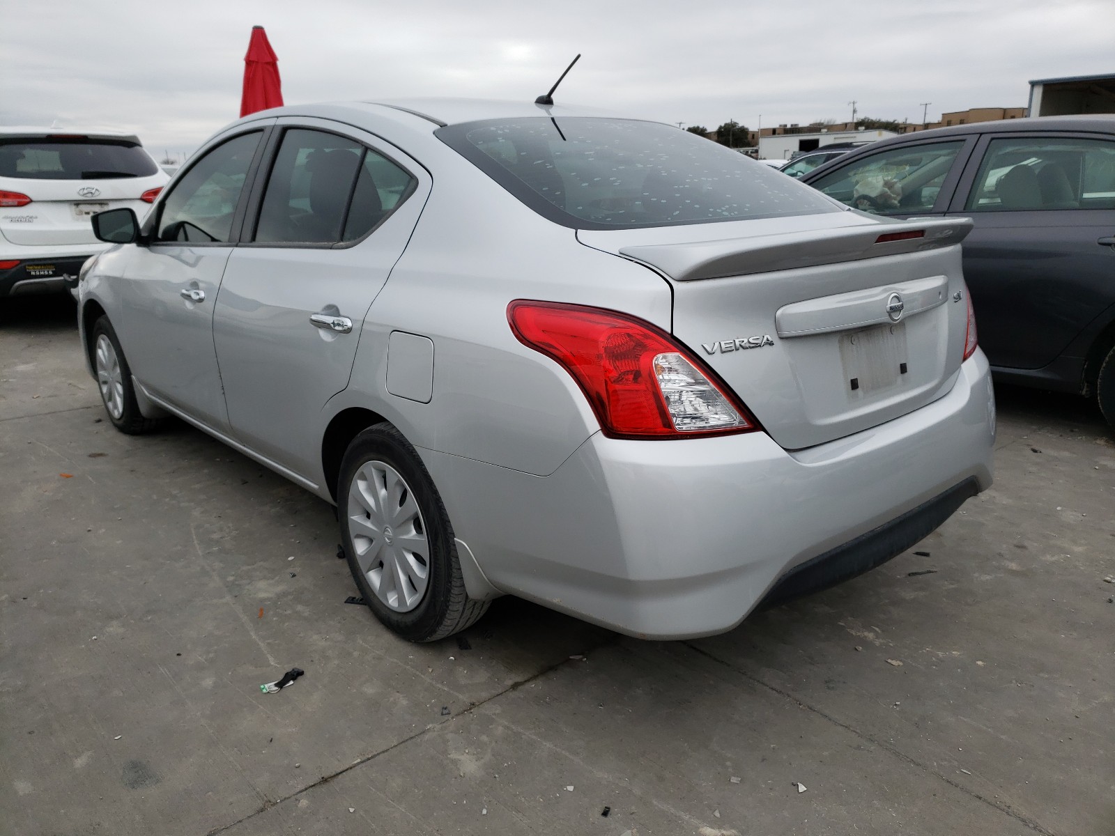 Photo 2 VIN: 3N1CN7APXHL892892 - NISSAN VERSA S 