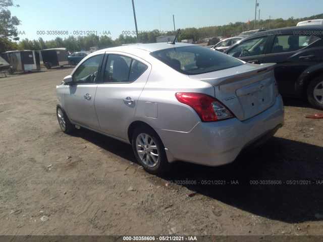 Photo 2 VIN: 3N1CN7APXHL907567 - NISSAN VERSA SEDAN 