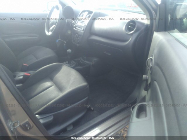 Photo 4 VIN: 3N1CN7APXHL908766 - NISSAN VERSA SEDAN 