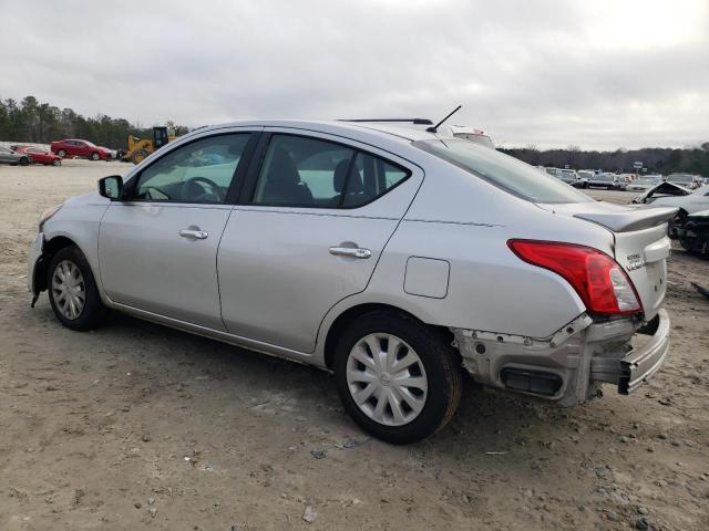 Photo 1 VIN: 3N1CN7APXJK400129 - NISSAN VERSA S 