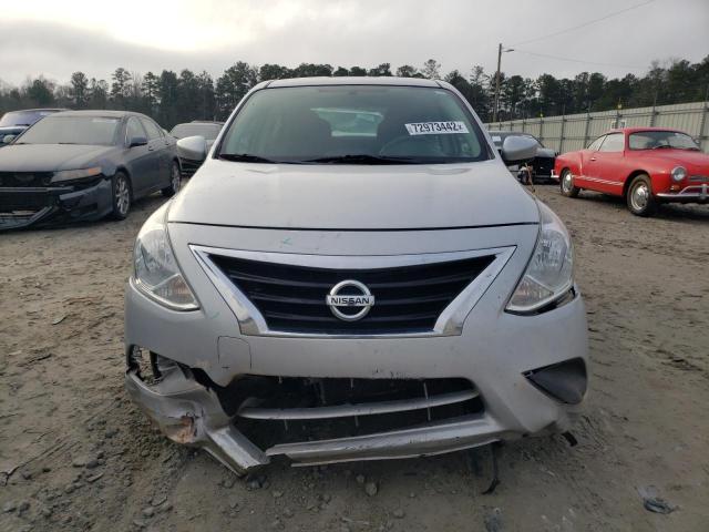 Photo 4 VIN: 3N1CN7APXJK400129 - NISSAN VERSA S 