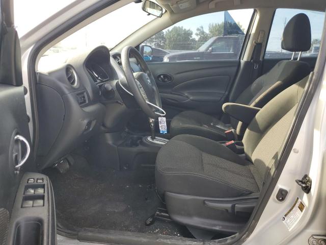 Photo 6 VIN: 3N1CN7APXJK437617 - NISSAN VERSA S 