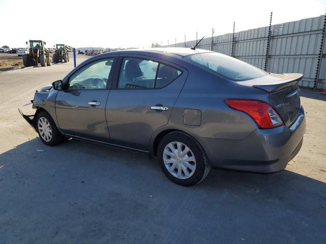 Photo 1 VIN: 3N1CN7APXJL800895 - NISSAN VERSA 