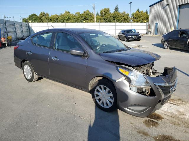 Photo 3 VIN: 3N1CN7APXJL800895 - NISSAN VERSA 