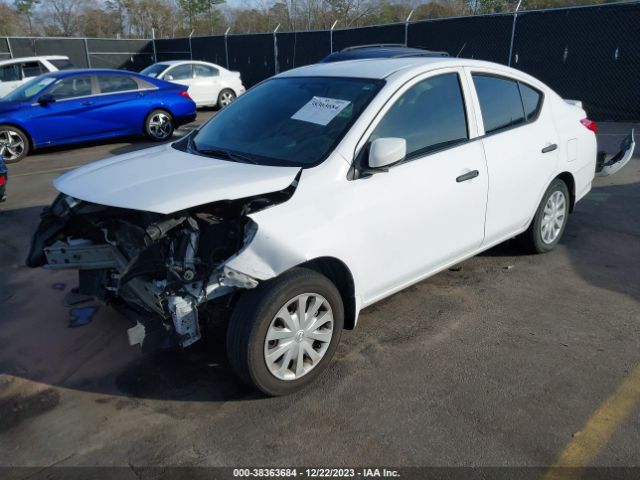 Photo 1 VIN: 3N1CN7APXJL805983 - NISSAN VERSA 