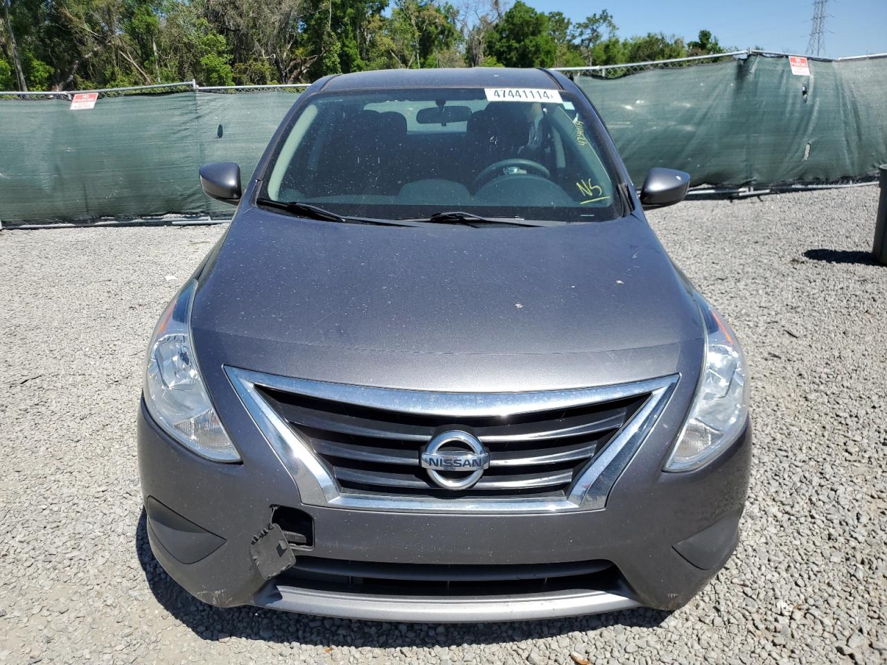 Photo 4 VIN: 3N1CN7APXJL806390 - NISSAN VERSA 