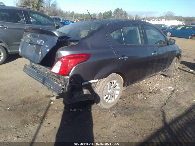 Photo 3 VIN: 3N1CN7APXJL808088 - NISSAN VERSA SEDAN 