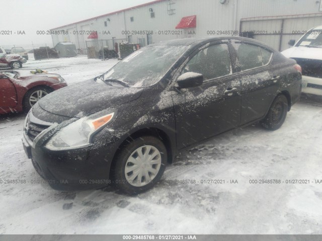 Photo 1 VIN: 3N1CN7APXJL818801 - NISSAN VERSA SEDAN 