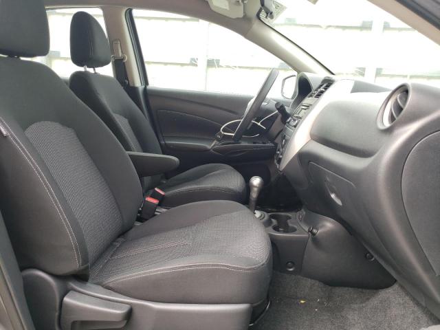 Photo 4 VIN: 3N1CN7APXJL822556 - NISSAN VERSA S 