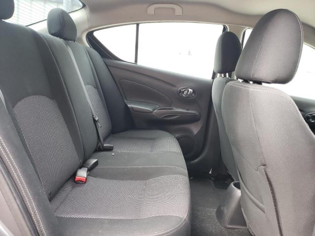 Photo 5 VIN: 3N1CN7APXJL822556 - NISSAN VERSA S 