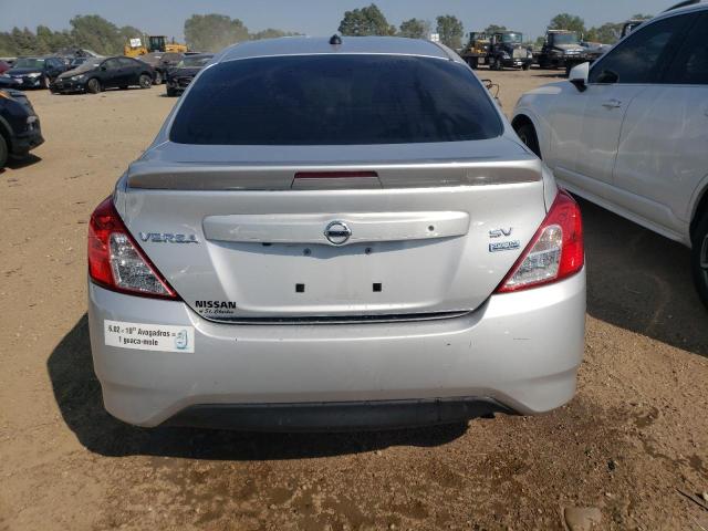 Photo 5 VIN: 3N1CN7APXJL832598 - NISSAN VERSA S 