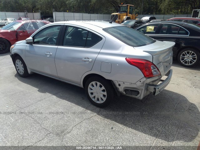 Photo 2 VIN: 3N1CN7APXJL833315 - NISSAN VERSA SEDAN 