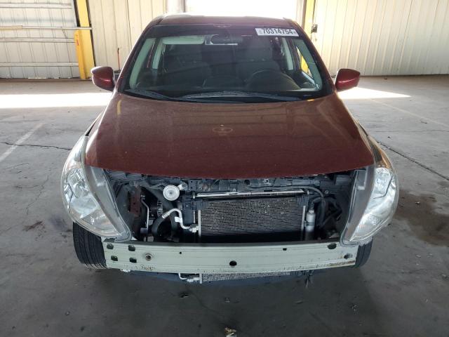 Photo 4 VIN: 3N1CN7APXJL835775 - NISSAN VERSA S 