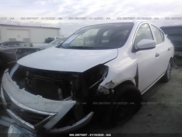 Photo 1 VIN: 3N1CN7APXJL837400 - NISSAN VERSA SEDAN 