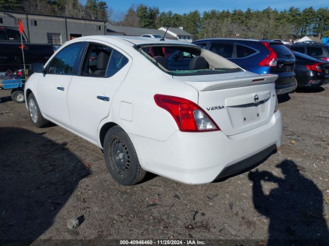 Photo 2 VIN: 3N1CN7APXJL854388 - NISSAN VERSA 