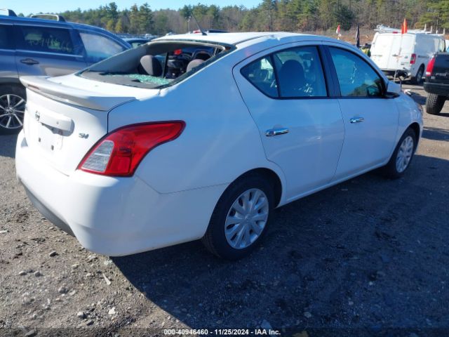 Photo 3 VIN: 3N1CN7APXJL854388 - NISSAN VERSA 