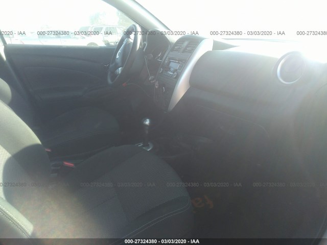 Photo 4 VIN: 3N1CN7APXJL857825 - NISSAN VERSA S 