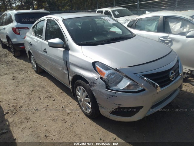 Photo 5 VIN: 3N1CN7APXJL858828 - NISSAN VERSA SEDAN 