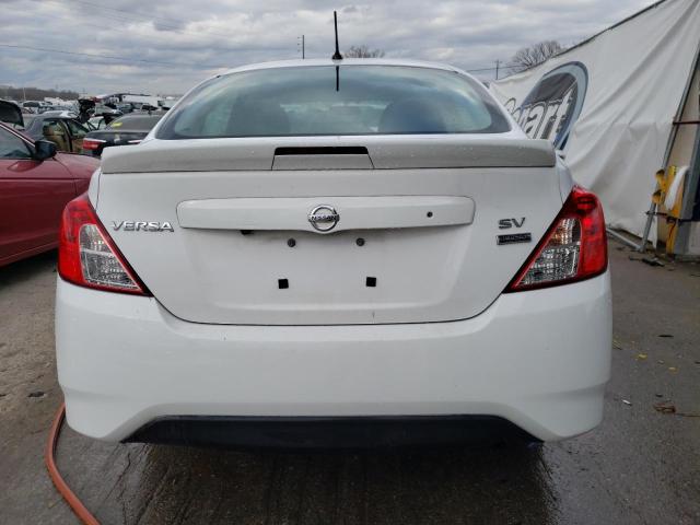 Photo 5 VIN: 3N1CN7APXJL861311 - NISSAN VERSA 