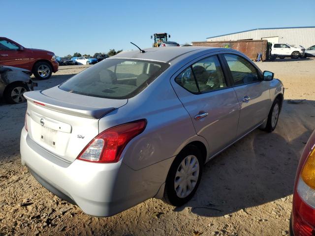 Photo 3 VIN: 3N1CN7APXJL862300 - NISSAN VERSA S 