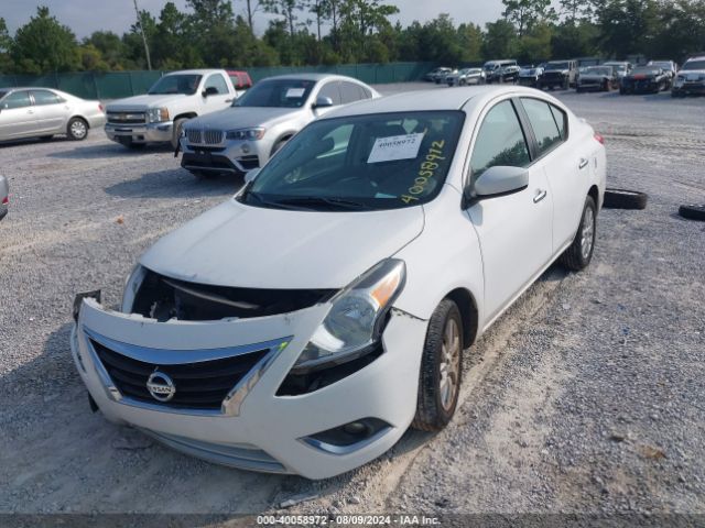 Photo 1 VIN: 3N1CN7APXJL864953 - NISSAN VERSA 