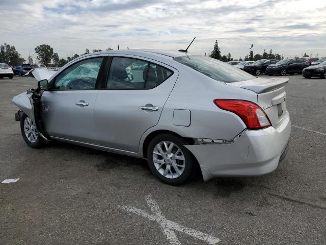 Photo 1 VIN: 3N1CN7APXJL868467 - NISSAN VERSA S 