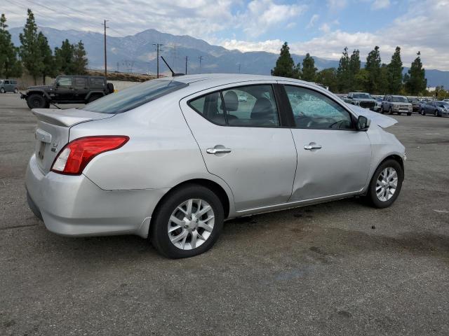 Photo 2 VIN: 3N1CN7APXJL868467 - NISSAN VERSA S 