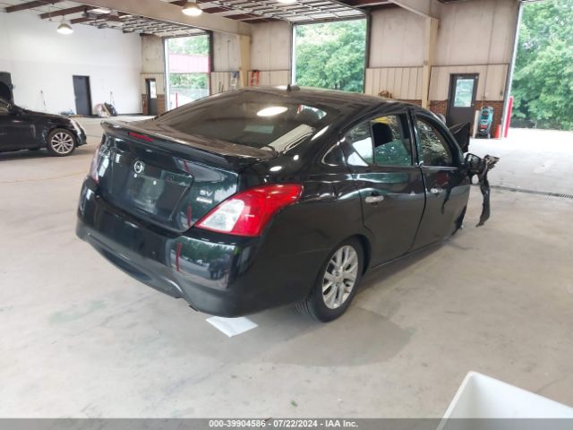 Photo 3 VIN: 3N1CN7APXJL869912 - NISSAN VERSA 