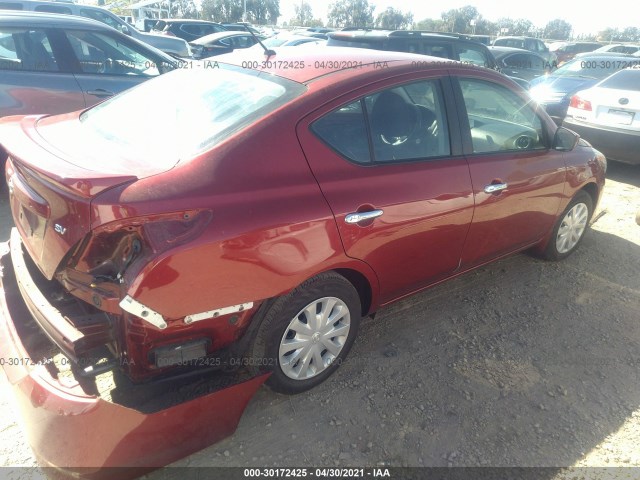 Photo 3 VIN: 3N1CN7APXJL871014 - NISSAN VERSA SEDAN 