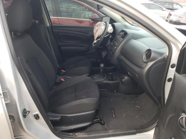 Photo 4 VIN: 3N1CN7APXJL872051 - NISSAN VERSA S 