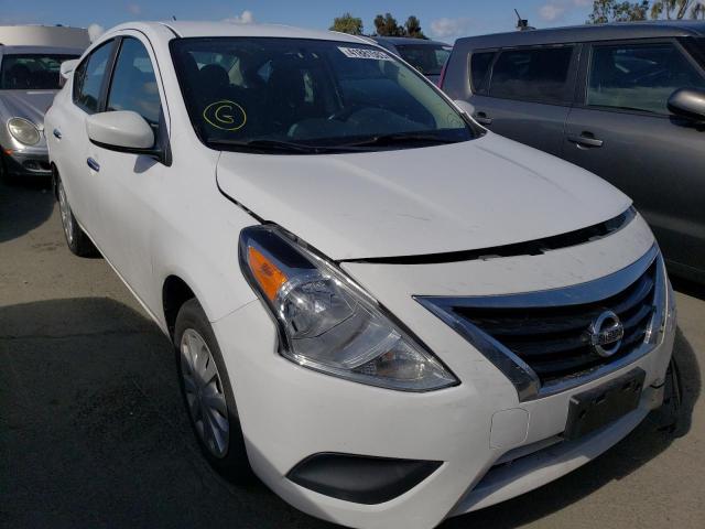 Photo 3 VIN: 3N1CN7APXJL874110 - NISSAN VERSA S 