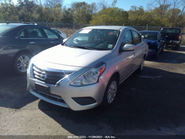 Photo 1 VIN: 3N1CN7APXJL877914 - NISSAN VERSA SEDAN 