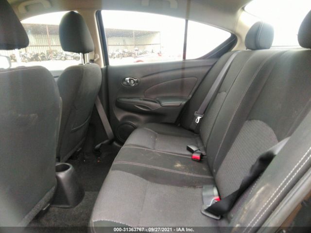 Photo 7 VIN: 3N1CN7APXJL879291 - NISSAN VERSA SEDAN 