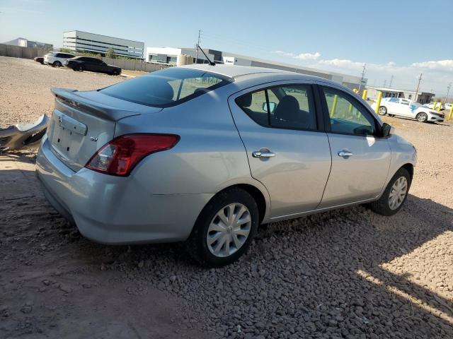 Photo 2 VIN: 3N1CN7APXJL886127 - NISSAN VERSA S 