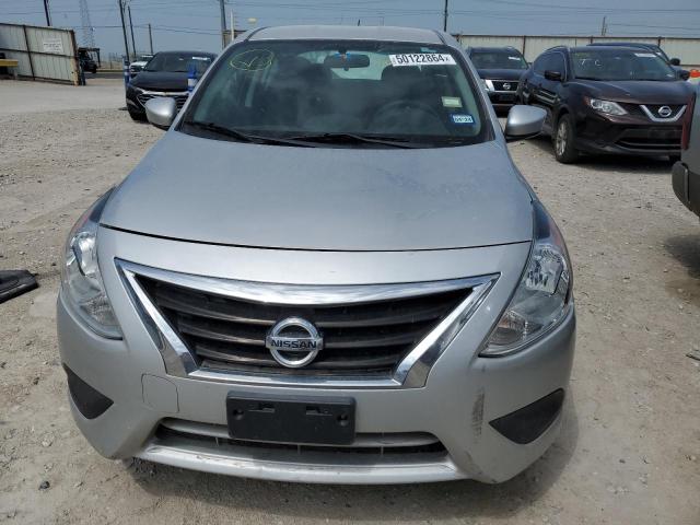 Photo 4 VIN: 3N1CN7APXKL802583 - NISSAN VERSA 