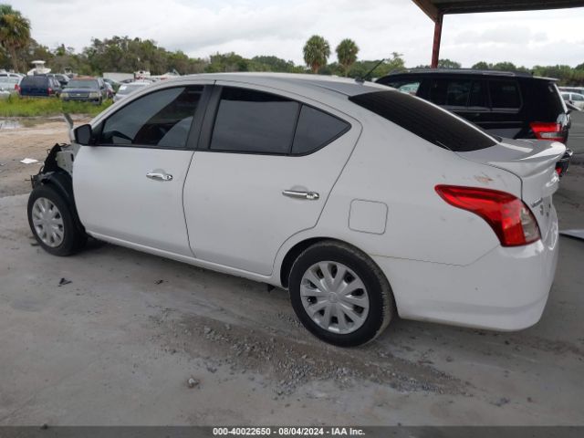 Photo 2 VIN: 3N1CN7APXKL839732 - NISSAN VERSA 