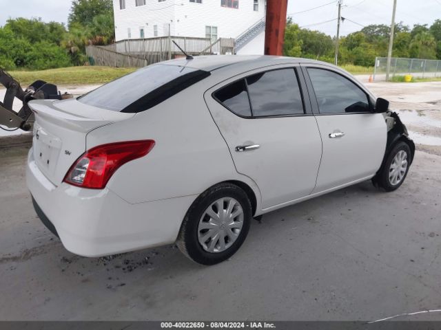 Photo 3 VIN: 3N1CN7APXKL839732 - NISSAN VERSA 