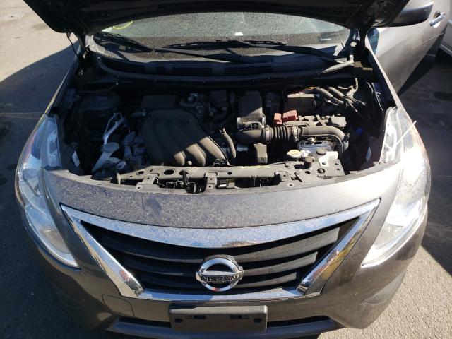 Photo 6 VIN: 3N1CN7APXKL839889 - NISSAN VERSA S 