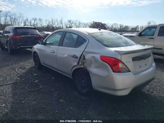 Photo 2 VIN: 3N1CN7APXKL859771 - NISSAN VERSA 