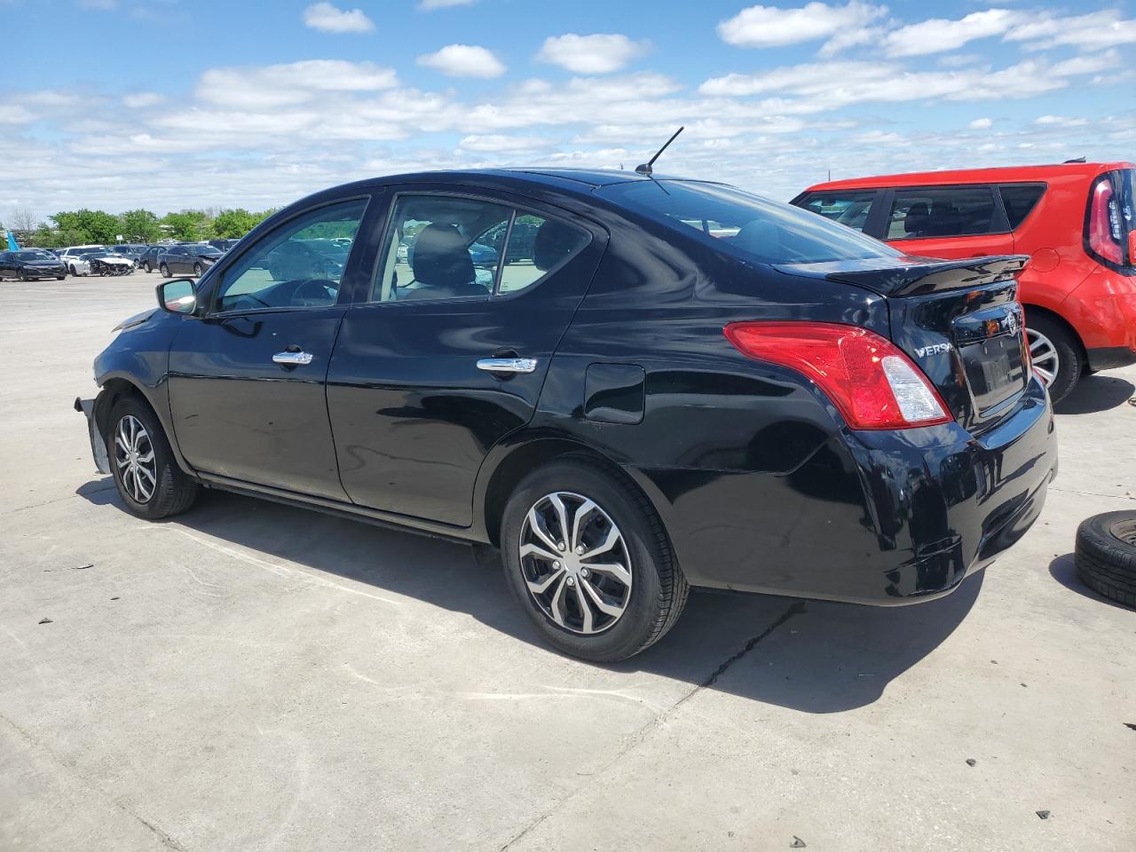 Photo 1 VIN: 3N1CN7APXKL862492 - NISSAN VERSA 